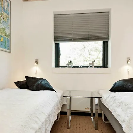 Three-bedroom Holiday In 5 בית נופש